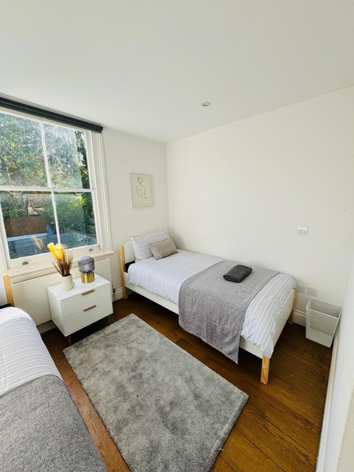 Апартаменты Stunning Flat In Chiswick Лондон Экстерьер фото